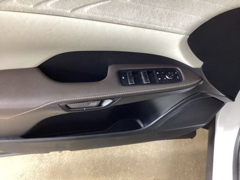 Certified 2023 Lexus RX 350 w/ Accessory Package (Z1) AWD/4WD image 13
