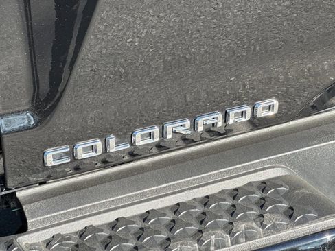 Certified 2023 Chevrolet Colorado W/T image 30