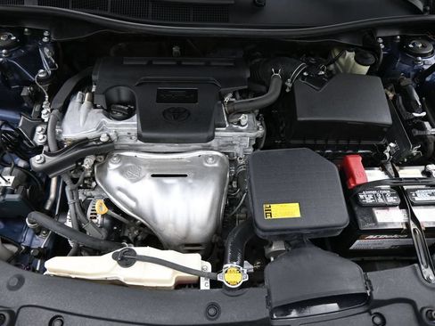 Used 2014 Toyota Camry LE FWD image 14