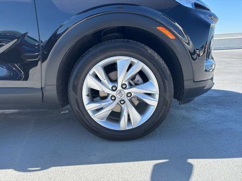 Used 2025 Buick Encore GX Preferred FWD image 29