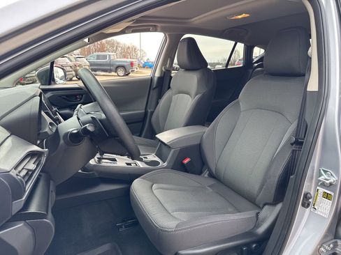 Used 2024 Subaru Crosstrek 2.0i Premium image 11