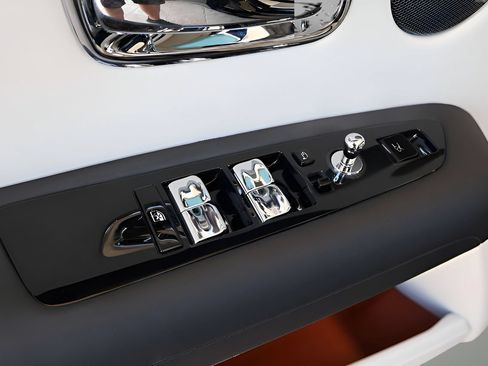 New 2026 Rolls-Royce Ghost AWD/4WD image 13
