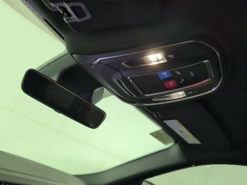 New 2025 Jeep Grand Cherokee Limited w/ Trailer Tow Package AWD/4WD image 21