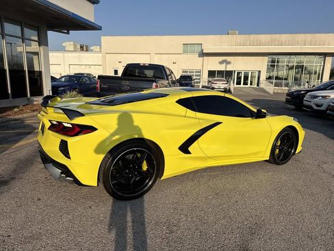 Used 2020 Chevrolet Corvette Stingray Premium Cpe w/ 3LT Preferred Equipment Group image 7