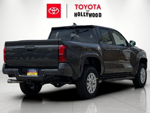 New 2026 Toyota Tacoma SR5 RWD image 4
