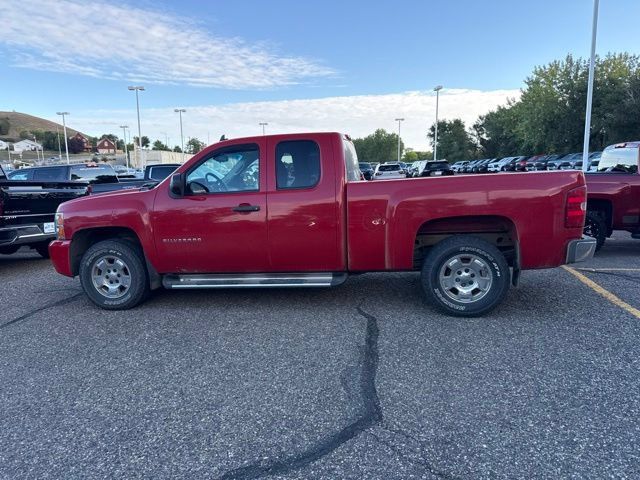 Used 2011 Chevrolet Silverado 1500 LT w/ All-Star Edition AWD/4WD image 7
