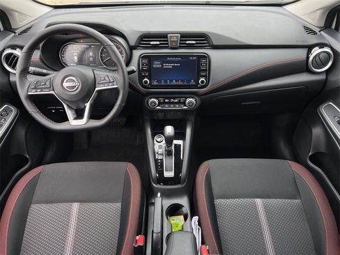 Certified 2025 Nissan Versa SR w/ Trunk Package image 9