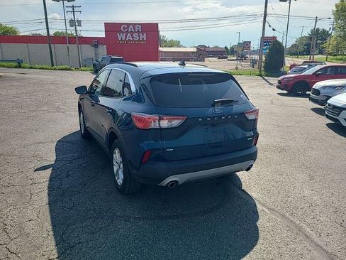 Used 2020 Ford Escape SE FWD image 4