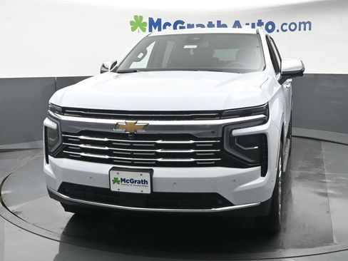 New 2026 Chevrolet Tahoe Premier w/ Sun And Tow Package AWD/4WD image 21