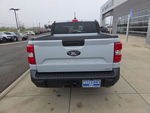 New 2026 Ford Maverick XLT w/ XLT Luxury Package image 4