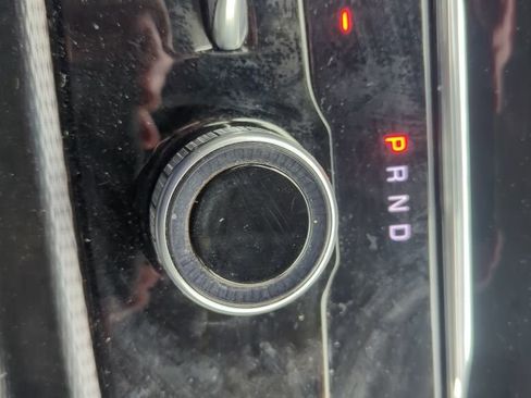 Used 2024 Jeep Grand Cherokee Limited image 44