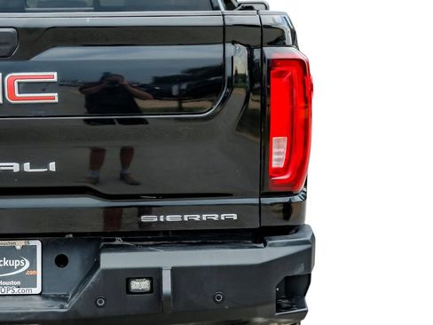 Used 2023 GMC Sierra 2500 Denali w/ Denali Black Diamond Edition AWD/4WD image 52