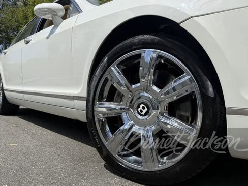 Used 2008 Bentley Flying Spur Flying Spur image 5