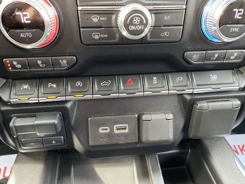 Used 2020 GMC Sierra 1500 SLT w/ SLT Premium Plus Package image 29