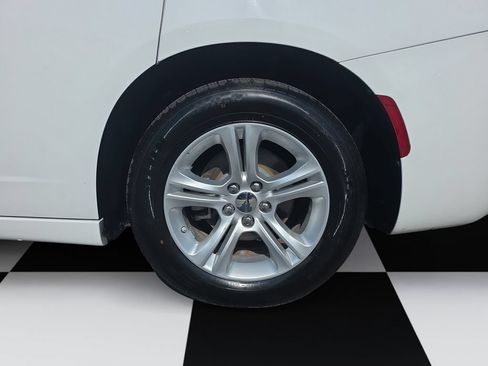 Used 2023 Dodge Charger SXT RWD image 14