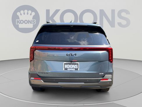 New 2027 Kia Carnival SX Prestige FWD image 5