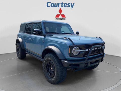Used 2021 Ford Bronco First Edition AWD/4WD image 8