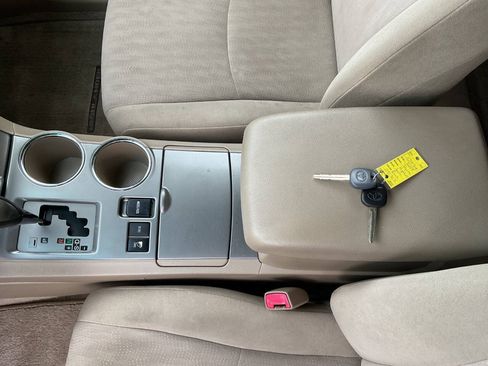 Used 2008 Toyota Highlander Sport AWD/4WD image 23