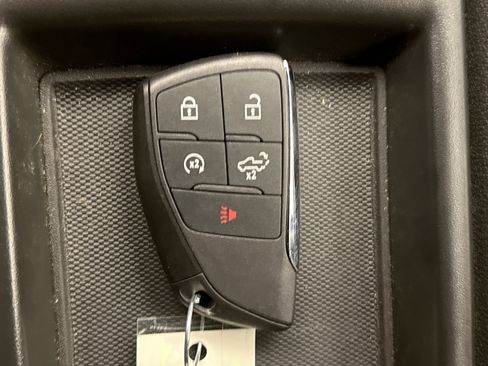 Used 2026 Chevrolet Silverado 1500 LT image 10