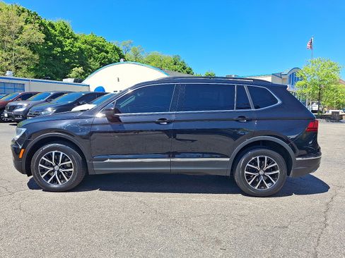 Used 2021 Volkswagen Tiguan SE FWD image 10