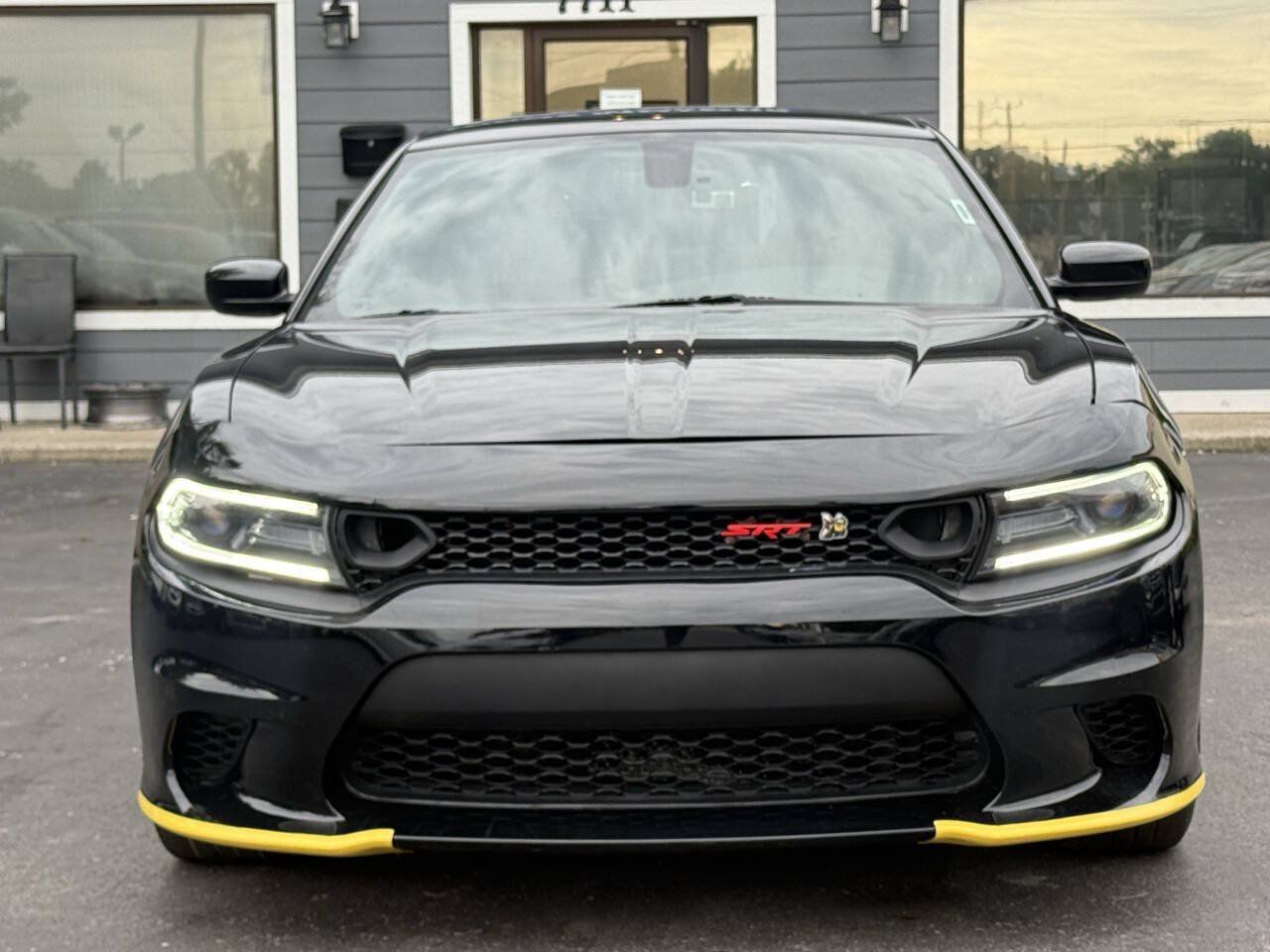 Used 2016 Dodge Charger R/T RWD image 9