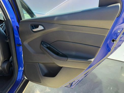 Used 2013 Ford Focus SE FWD image 18