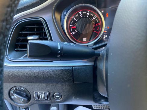 Used 2019 Dodge Challenger R/T image 54