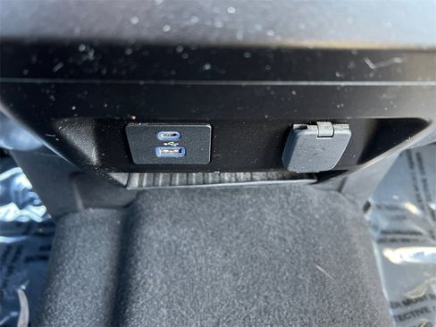 Used 2021 Ford F250 XLT w/ XLT Premium Package image 22