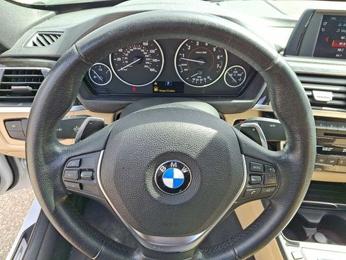 Used 2018 BMW 330i xDrive Sedan image 19