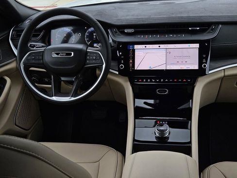 New 2026 Jeep Grand Cherokee L Limited RWD image 24