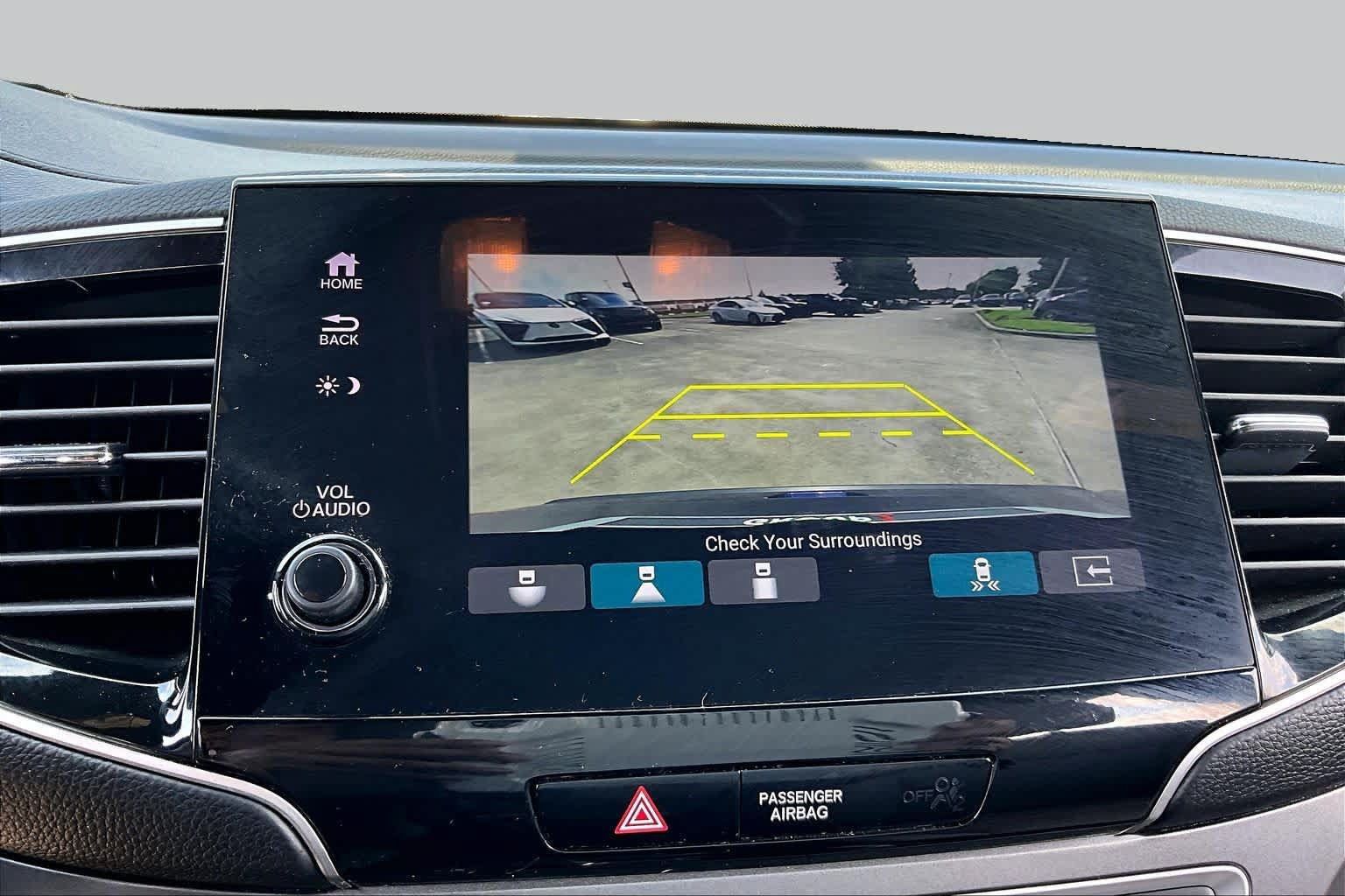 Used 2023 Honda Passport EX-L image 25