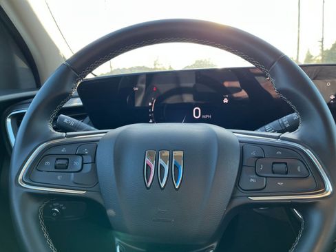 Used 2025 Buick Encore GX Preferred image 28