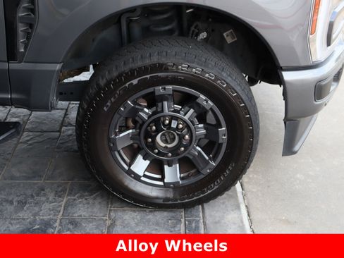 Used 2024 Ford F250 Lariat w/ Lariat Ultimate Package image 5