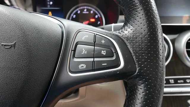Used 2017 Mercedes-Benz GLC 300 4MATIC Coupe image 25