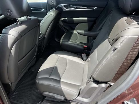 Used 2022 Cadillac XT6 Premium Luxury w/ LPO, Floor Liner Package AWD/4WD image 12
