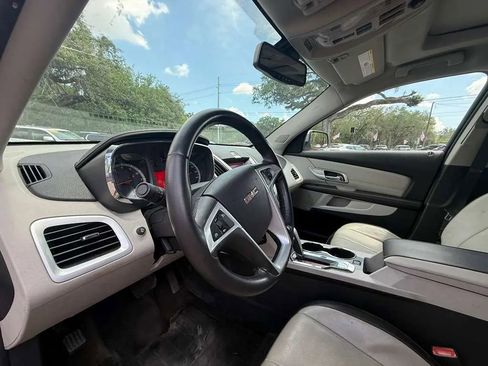 Used 2010 GMC Terrain SLT AWD/4WD image 16