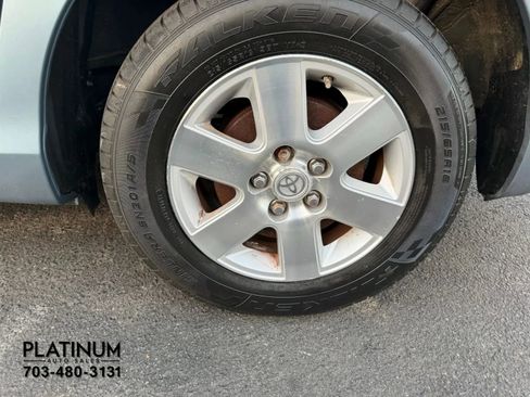 Used 2007 Toyota Sienna XLE image 23