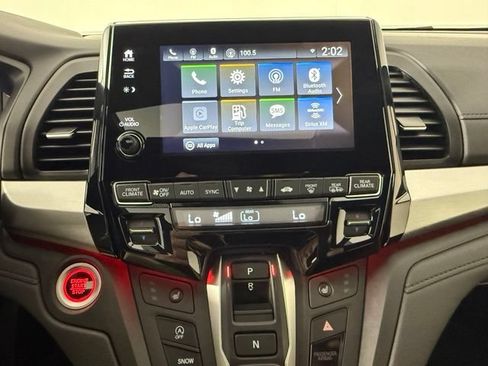 Used 2024 Honda Odyssey Sport image 21