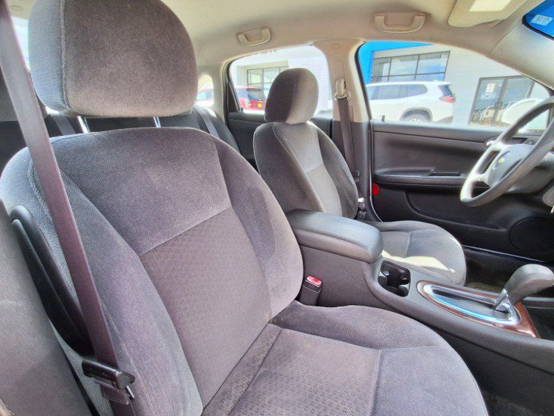 Used 2011 Chevrolet Impala LS FWD image 14
