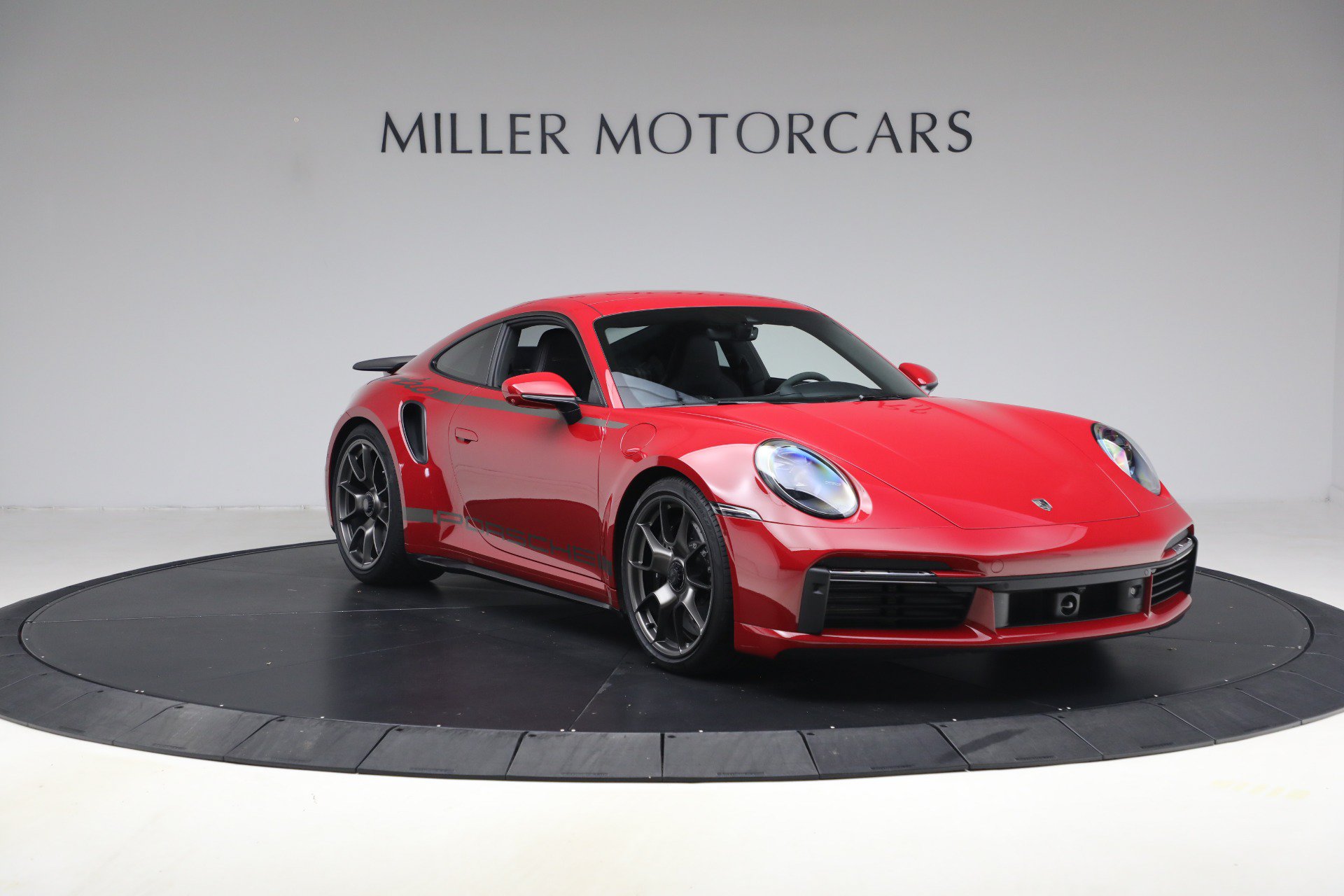 Used 2025 Porsche 911 Turbo S AWD/4WD image 11