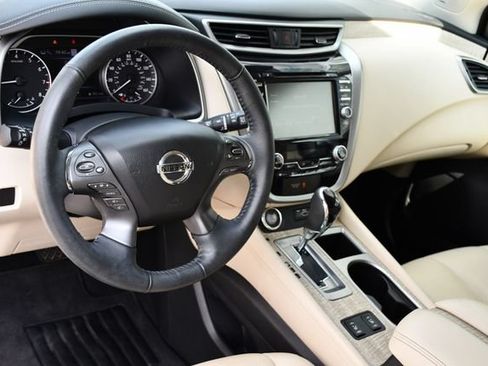 Used 2020 Nissan Murano SL AWD/4WD image 16