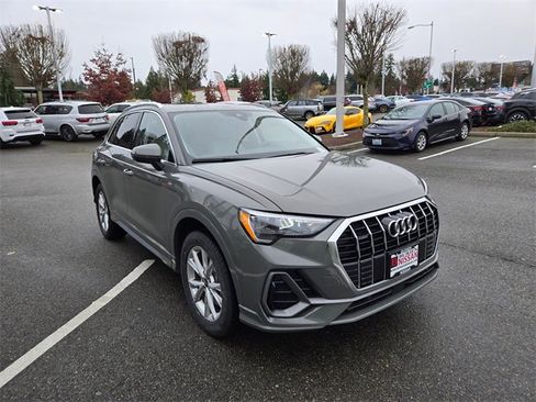 Used 2022 Audi Q3 2.0T Premium image 4