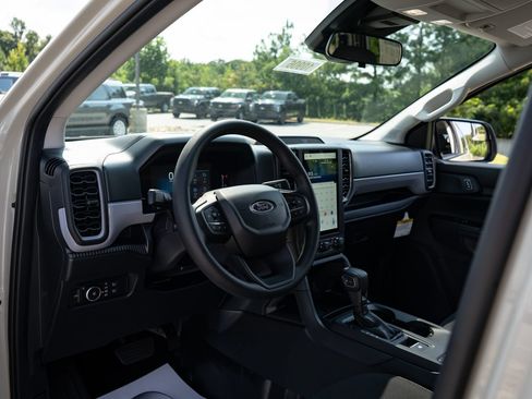 New 2026 Ford Ranger XL w/ FX4 Off-Road Package AWD/4WD image 13