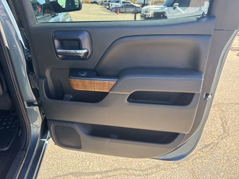 Used 2014 GMC Sierra 1500 SLT w/ Suspension Package, Off-Road image 15