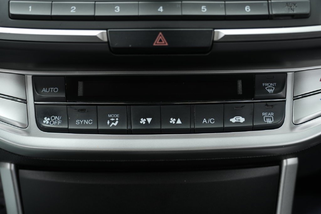 Used 2015 Honda Accord LX image 53
