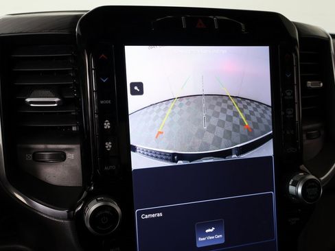 Used 2024 RAM 1500 Laramie image 6