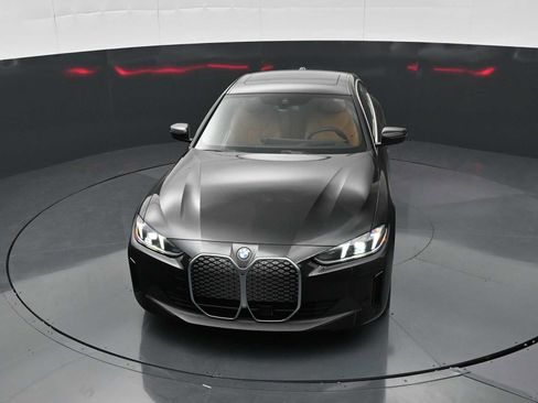 New 2026 BMW i4 eDrive40 w/ Premium Package RWD image 18