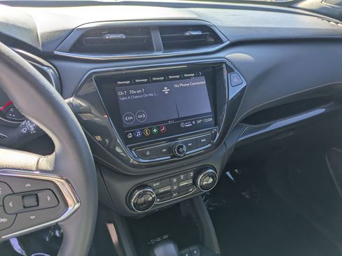 Used 2023 Chevrolet TrailBlazer ACTIV w/ Sun and Liftgate Package image 20