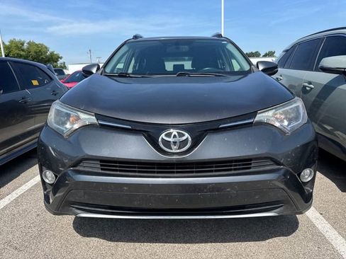 Used 2016 Toyota RAV4 XLE FWD image 2