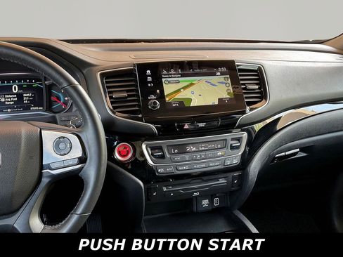 Used 2019 Honda Pilot Touring image 9
